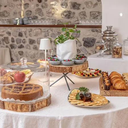 Good Life Garden Hotel Pieve Di Ledro